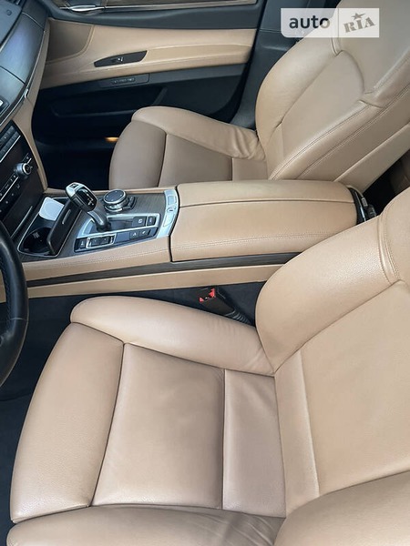 BMW 730 2014  випуску Кропивницький з двигуном 0 л дизель седан  за 25000 долл. 