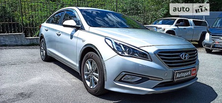 Hyundai Sonata 2014  випуску Київ з двигуном 2 л газ седан автомат за 9200 долл. 