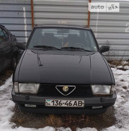 Alfa Romeo 75 1990  випуску Вінниця з двигуном 2 л бензин седан механіка за 7000 долл. 