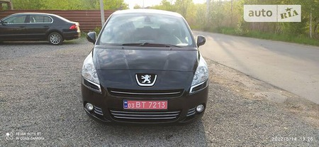 Peugeot 5008 2011  випуску Львів з двигуном 1.6 л дизель мінівен механіка за 8450 долл. 