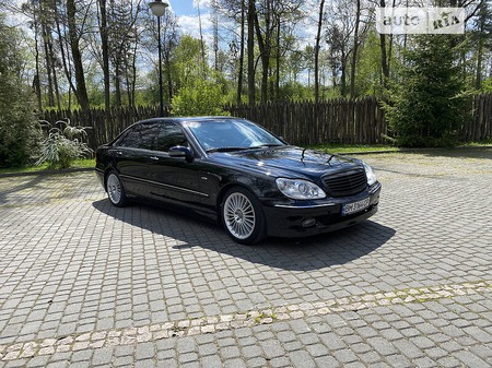 Mercedes-Benz S 500 2000  випуску Львів з двигуном 5 л  седан автомат за 10200 долл. 