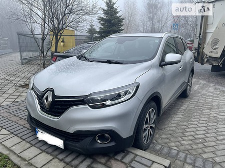 Renault Kadjar 2017  випуску Львів з двигуном 1.5 л дизель позашляховик автомат за 18300 долл. 