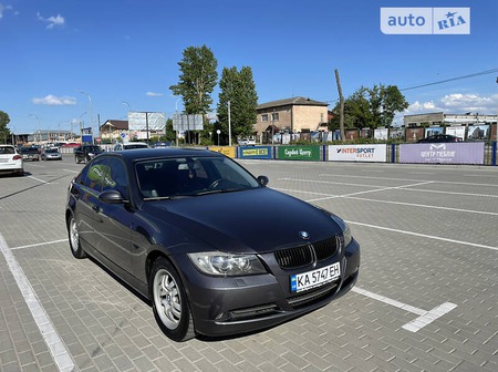 BMW 320 2005  випуску Тернопіль з двигуном 2 л бензин седан автомат за 7650 долл. 