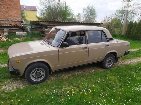 Lada 2107 1987  випуску Львів з двигуном 0 л  седан механіка за 1700 долл. 