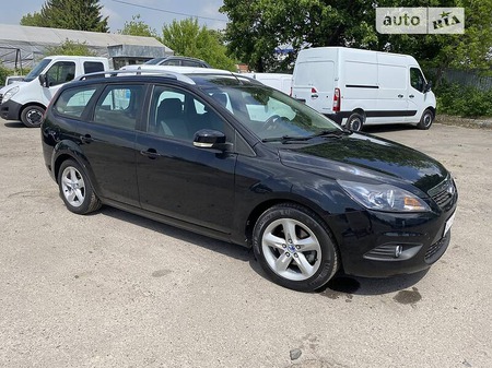 Ford Focus 2010  випуску Луцьк з двигуном 1.6 л дизель універсал механіка за 6200 долл. 