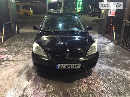 Mitsubishi Lancer 2006  випуску Львів з двигуном 1.6 л  седан механіка за 3700 долл. 