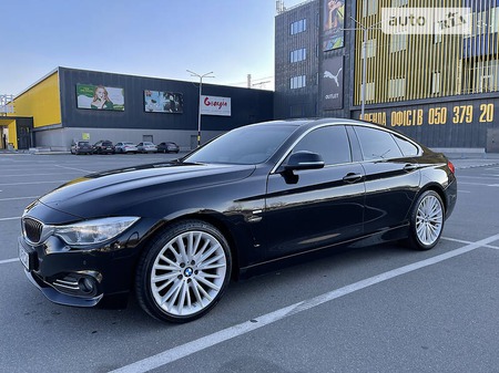 BMW 420 2015  випуску Івано-Франківськ з двигуном 2 л бензин седан автомат за 20900 долл. 