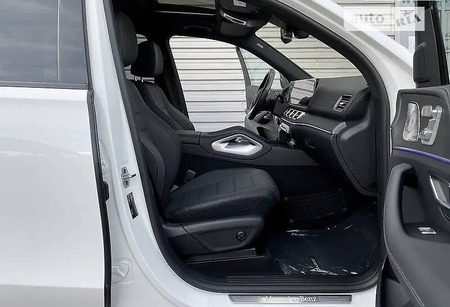 Mercedes-Benz GLS 400 2021  випуску Тернопіль з двигуном 3 л дизель позашляховик автомат за 139500 долл. 