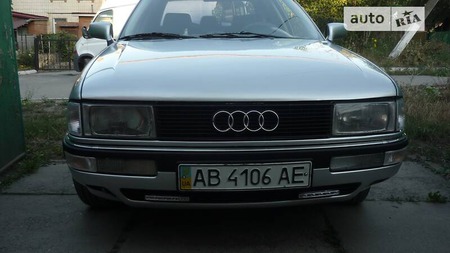 Audi 80 1991  випуску Вінниця з двигуном 1.6 л  седан механіка за 3500 долл. 