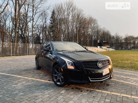 Cadillac ATS 2013  випуску Тернопіль з двигуном 2 л бензин седан автомат за 12800 долл. 