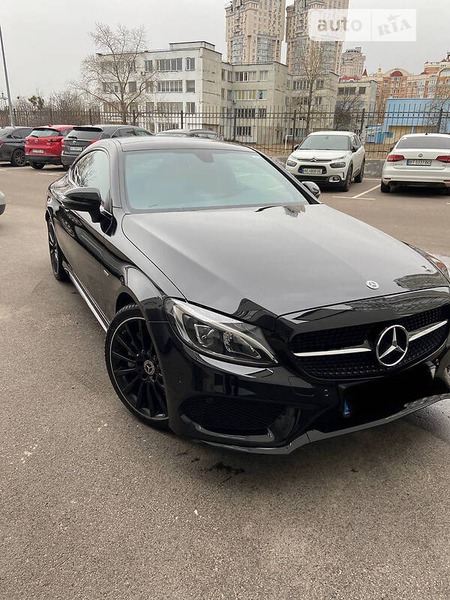 Mercedes-Benz C 300 2018  випуску Київ з двигуном 2 л бензин купе автомат за 52000 долл. 