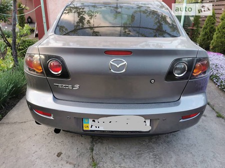 Mazda 3 2005  випуску Запоріжжя з двигуном 1.6 л  седан автомат за 5000 долл. 