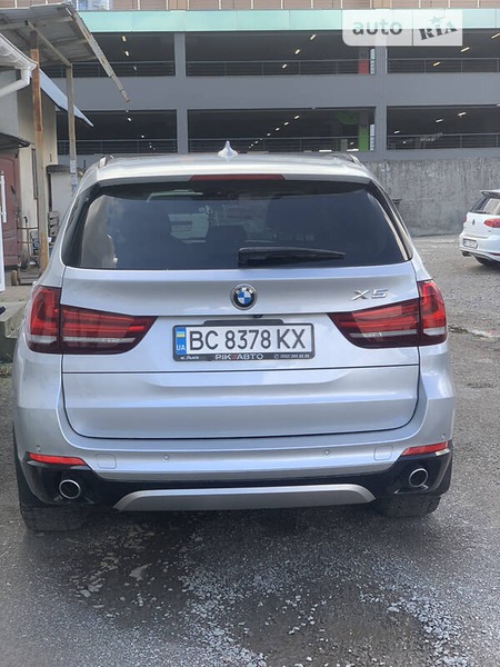 BMW X5 2015  випуску Львів з двигуном 3 л дизель позашляховик автомат за 44900 долл. 