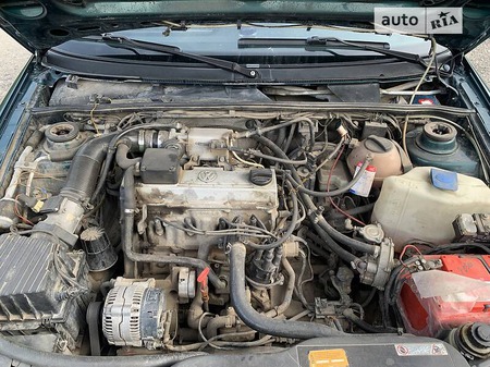Volkswagen Passat 1995  випуску Тернопіль з двигуном 2 л  седан механіка за 3800 долл. 