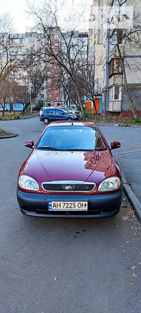 Daewoo Lanos 2014  випуску Київ з двигуном 1.3 л бензин седан механіка за 3100 долл. 