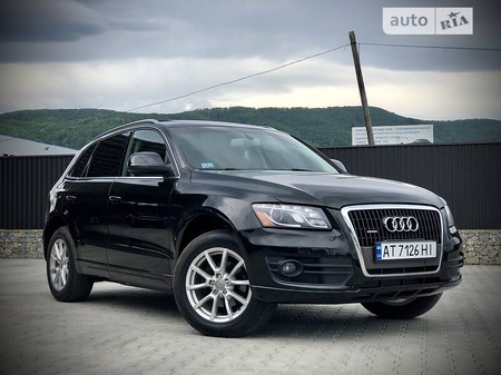 Audi Q5 2010  випуску Івано-Франківськ з двигуном 0 л бензин позашляховик автомат за 11850 долл. 