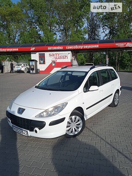 Peugeot 307 2007  випуску Луцьк з двигуном 1.6 л дизель універсал механіка за 3300 долл. 