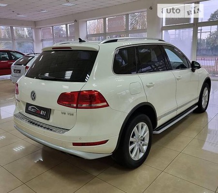 Volkswagen Touareg 2012  випуску Миколаїв з двигуном 3 л  універсал автомат за 23500 долл. 