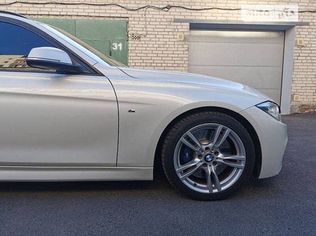BMW 325 2013  випуску Вінниця з двигуном 0 л дизель універсал автомат за 20500 долл. 
