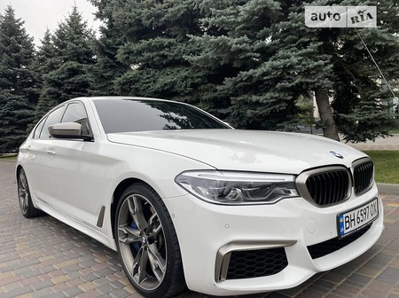 BMW 550 2018  випуску Одеса з двигуном 4.4 л бензин седан автомат за 55900 долл. 