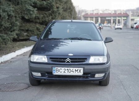 Citroen Saxo 1998  випуску Львів з двигуном 1.4 л бензин хэтчбек автомат за 3500 долл. 