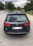 Volkswagen Passat 2011 Львов 1.6 л  универсал механика к.п.