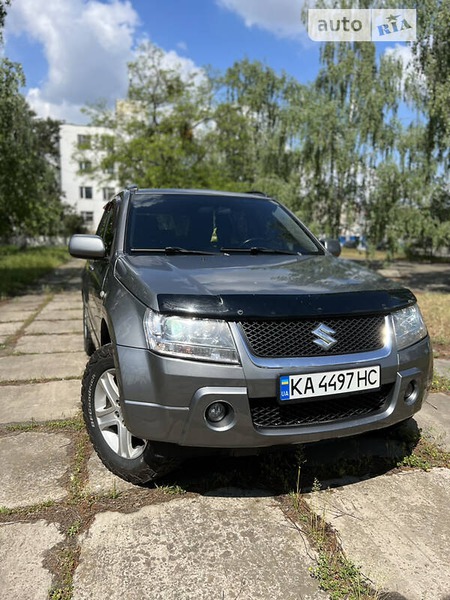 Suzuki Grand Vitara 2007  випуску Київ з двигуном 2.7 л  позашляховик автомат за 7400 долл. 