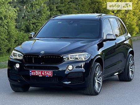BMW X5 2015  випуску Рівне з двигуном 3 л дизель позашляховик автомат за 39950 долл. 