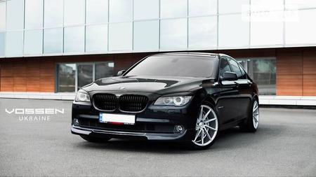 BMW 740 2012  випуску Київ з двигуном 3 л  седан  за 25500 долл. 