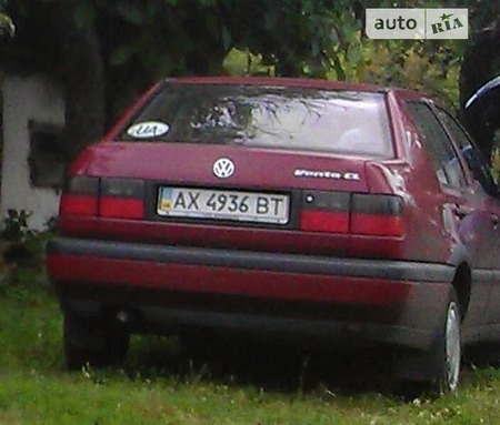 Volkswagen Vento 1996  випуску Ужгород з двигуном 0 л дизель седан механіка за 2900 долл. 