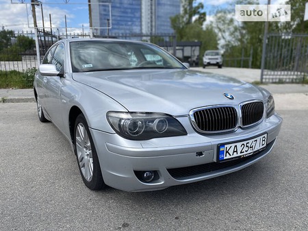 BMW 730 2003  випуску Київ з двигуном 3 л дизель седан автомат за 5999 долл. 