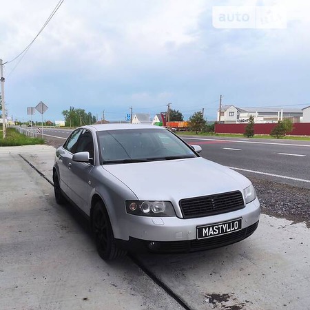 Audi A4 Limousine 2002  випуску Ужгород з двигуном 1.8 л бензин седан механіка за 5900 долл. 