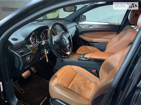 Mercedes-Benz GLE 43 AMG 2018  випуску Київ з двигуном 3 л бензин купе автомат за 65000 долл. 