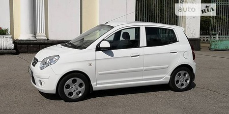 KIA Picanto 2008  випуску Дніпро з двигуном 1.1 л бензин хэтчбек автомат за 6800 долл. 