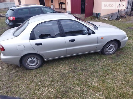 Daewoo Lanos 2004  випуску Луцьк з двигуном 0 л  седан  за 3500 долл. 