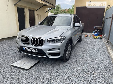 BMW X3 2019  випуску Львів з двигуном 2 л бензин позашляховик автомат за 45000 долл. 