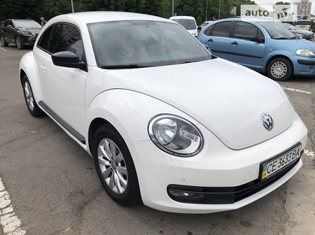 Volkswagen Beetle 2013  випуску Чернівці з двигуном 1.2 л бензин купе механіка за 10200 долл. 