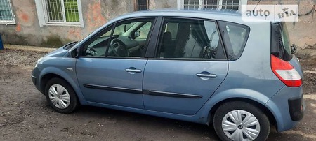 Renault Scenic 2005  випуску Одеса з двигуном 1.6 л бензин універсал механіка за 4600 долл. 