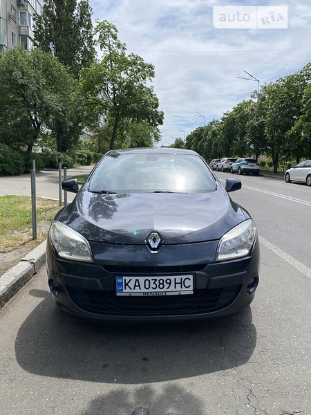 Renault Megane 2009  випуску Київ з двигуном 1.5 л дизель хэтчбек механіка за 5950 долл. 