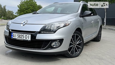 Renault Megane 2012  випуску Київ з двигуном 1.5 л дизель універсал механіка за 8499 долл. 