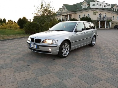 BMW 330 2003  випуску Львів з двигуном 3 л дизель універсал механіка за 6300 долл. 