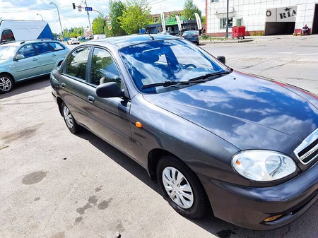 Daewoo Lanos 2011  випуску Київ з двигуном 1.5 л бензин седан механіка за 3500 долл. 