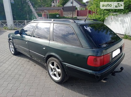 Audi 100 1994  випуску Вінниця з двигуном 2.6 л  універсал автомат за 2675 долл. 
