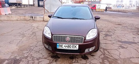 Fiat Linea 2012  випуску Миколаїв з двигуном 1.3 л дизель седан механіка за 5100 долл. 