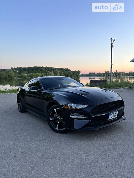 Ford Mustang 2018  випуску Житомир з двигуном 2.3 л бензин купе автомат за 24000 долл. 
