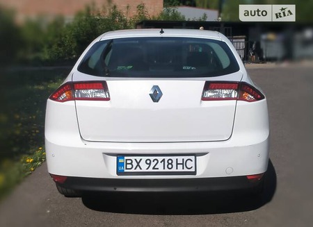 Renault Laguna 2014  випуску Хмельницький з двигуном 1.5 л дизель хэтчбек механіка за 9600 долл. 