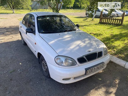 Daewoo Sens 2002  випуску Ужгород з двигуном 1.3 л бензин седан механіка за 1400 долл. 