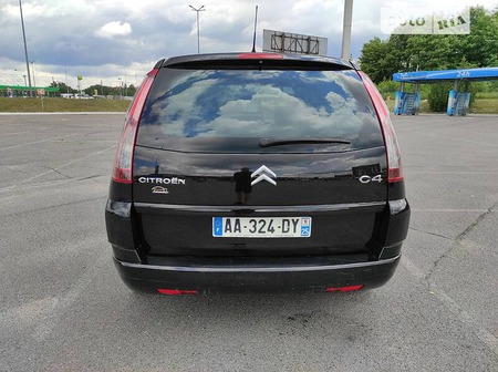 Citroen C4 Picasso 2009  випуску Львів з двигуном 1.6 л дизель мінівен механіка за 5400 долл. 