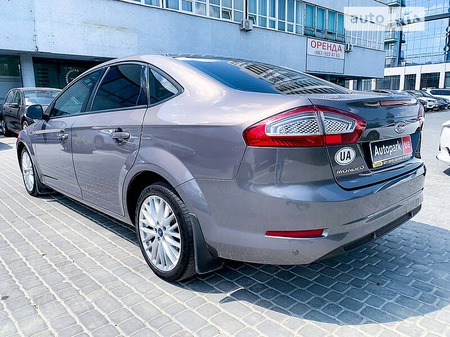 Ford Mondeo 2012  випуску Львів з двигуном 1.6 л бензин седан механіка за 8490 долл. 