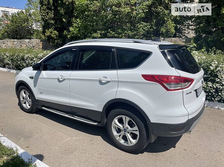 Ford Kuga 2013  випуску Київ з двигуном 2 л дизель позашляховик автомат за 15900 долл. 